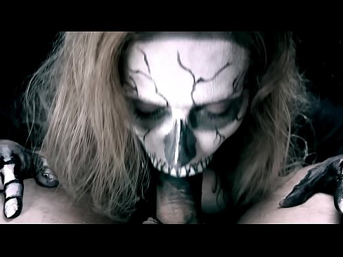 ❤️ Demoniczna dziewczyna ssąca kutasa swoimi czarnymi ustami i połykająca spermę. ❤️ Russian porn at porn pl.extratorrents.top ❤